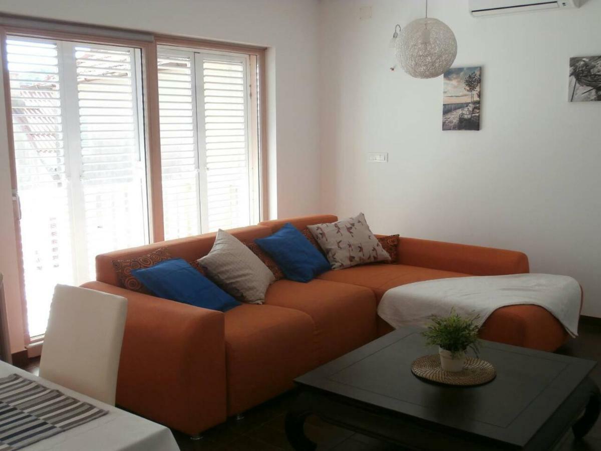 Apartmani 칼리 외부 사진
